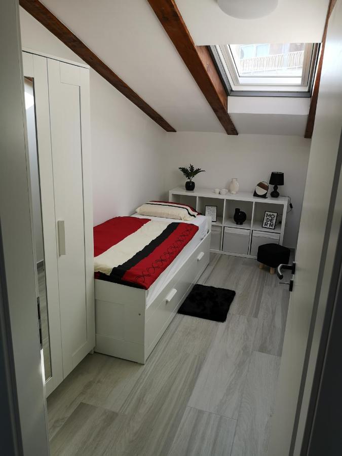 Apartman The View Krk Krk Town Exteriör bild